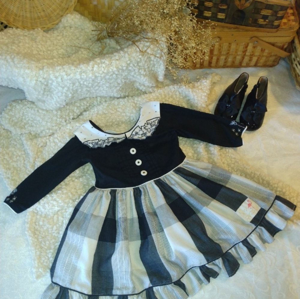 Gothic baby dress - Picture 2 of 6